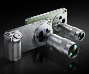 Vivo X300 Ultra and X300s with telephoto extender