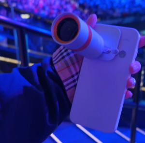 Oppo Find X9s Pro telephoto zoom accessory--