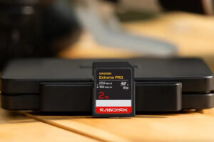 SanDisk-2TB-Extreme-Pro-UHS-II-SD-card-Launch-Specs-Price