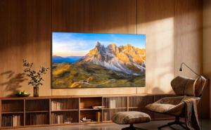 TCL C8L SQD-Mini LED TV