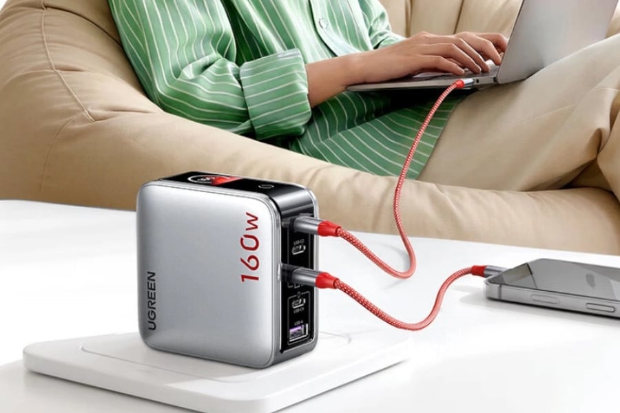 Ugreen 160W charger launch specs price
