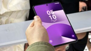 Huawei’s widescreen non-folding flagship tipped with Kirin 9000 series chip, 50MP+50MP cameras, 7000mAh battery
