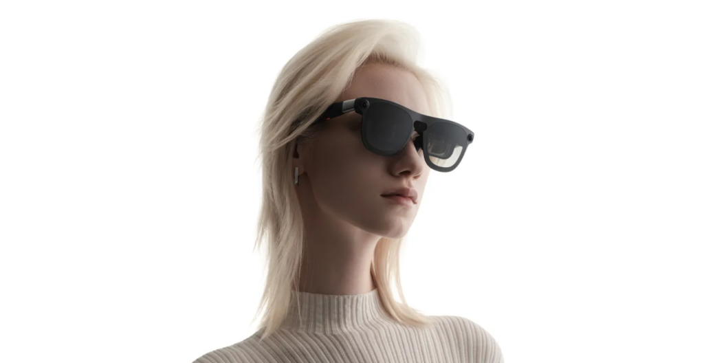 Xreal Aura glasses