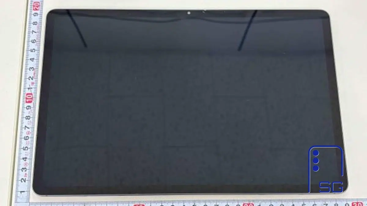 TechBeetle | Galaxy S12+ real-life image confirms Samsung is saving the premium look for the Ultra