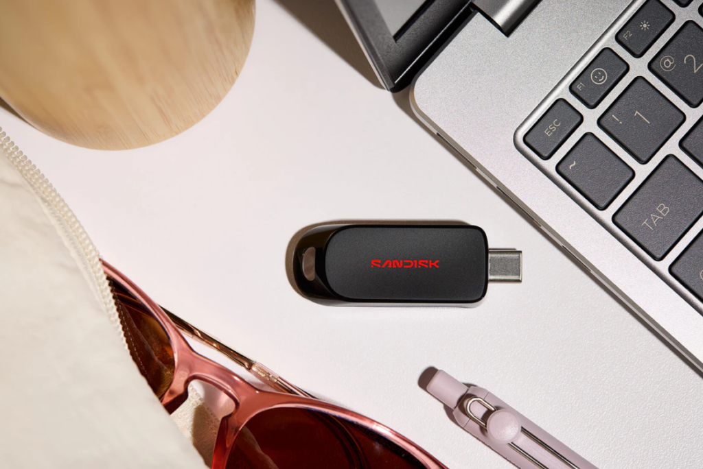 SanDisk CZB USB-C flash drives