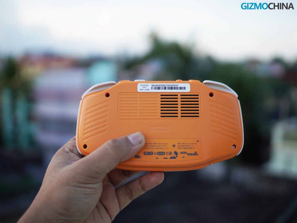 Ayaneo Konkr Pocket Advance Retro Handheld Review