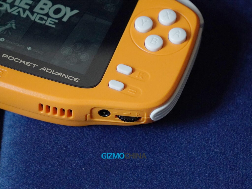 Ayaneo Konkr Pocket Advance Retro Handheld Review
