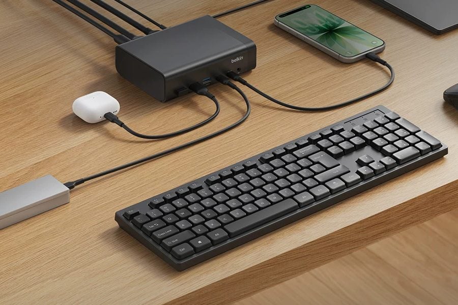 Belkin INC032 12-in-1 display dock launch