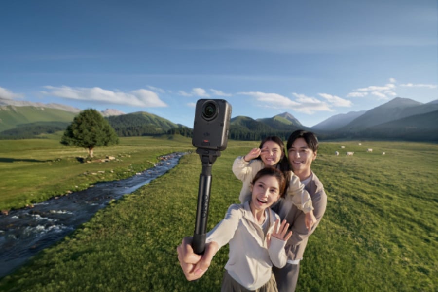 DJI Osmo 360 II shooting
