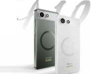 Hisense launches A10 e-ink smartphone with detachable color screen