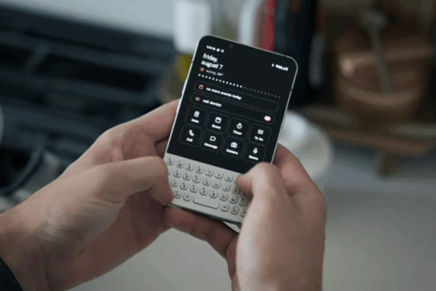 Minimal Phone 2 Announce