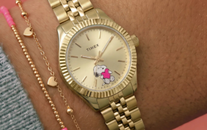 Timex Peanuts x Timex Legacy Mini Heart watch
