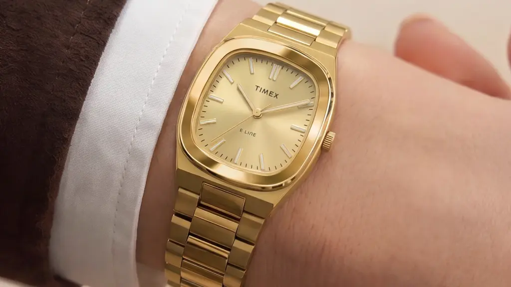 Timex Quartz E Line watches