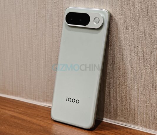 iQOO Z11 Hands-On: Testing Its AI Features, Curved AMOLED Display and 7,050mAh Battery iQOO Z11