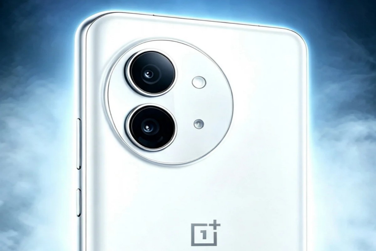 OnePlus 16 leak with three custom chips for gaming and a main processor