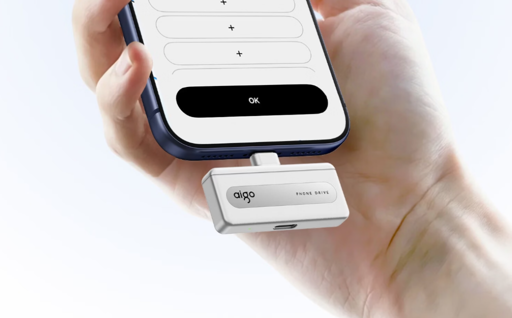 Aigo PL10 flash drive