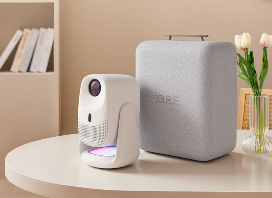OBE C5 Pro projector