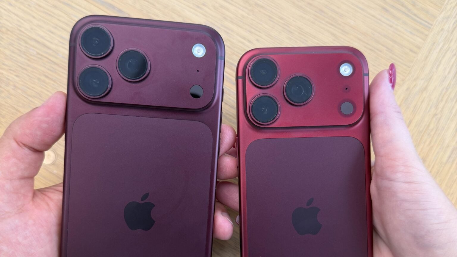 Warna iPhone 18 Pro burgundy berubah warna