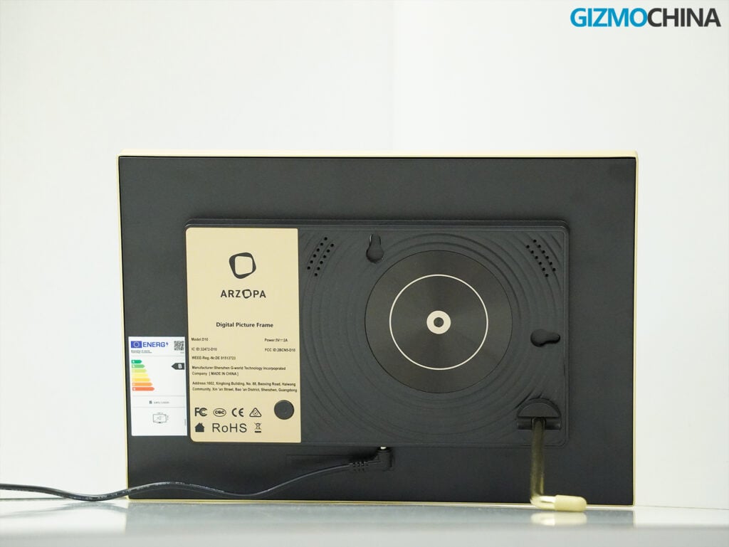 Arzopa D10 WiFi Digital Photo Frame Review