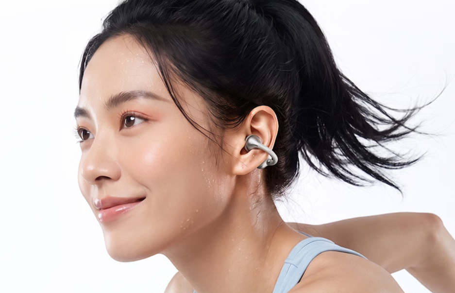 Edifier We-Bass clip-on earbuds