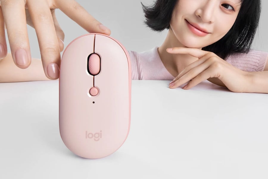 Logitech Pebble Up Design