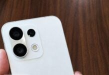 Oppo Reno 17 live shot leaked ahead of November launch Oppo Reno 17 live shot by SmartPrix-