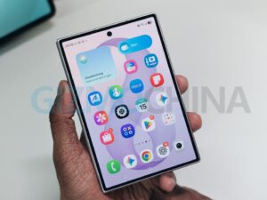 Samsung to bring back the under-display camera next year