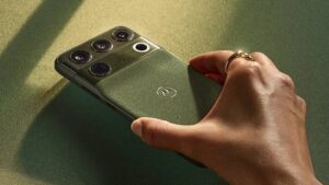 Motorola Signature 27 set for November 5 launch, key specs emerge via Geekbench listing